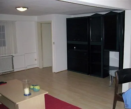 Zum Hauschen-domblick-messe-hotel 3*