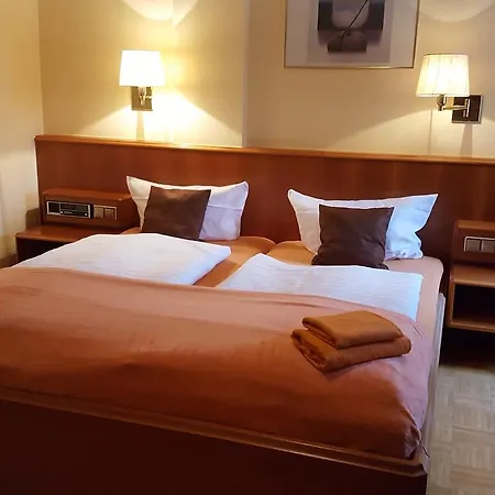 Zum Hauschen-domblick-messe-hotel 호텔 로스라스